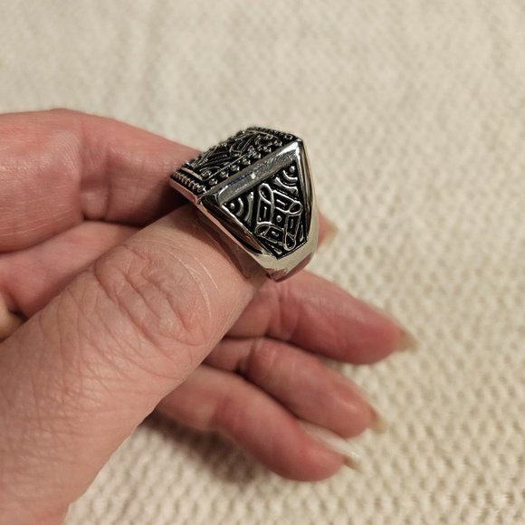 Caroline Neron ring size 7 - Picture 4 of 4